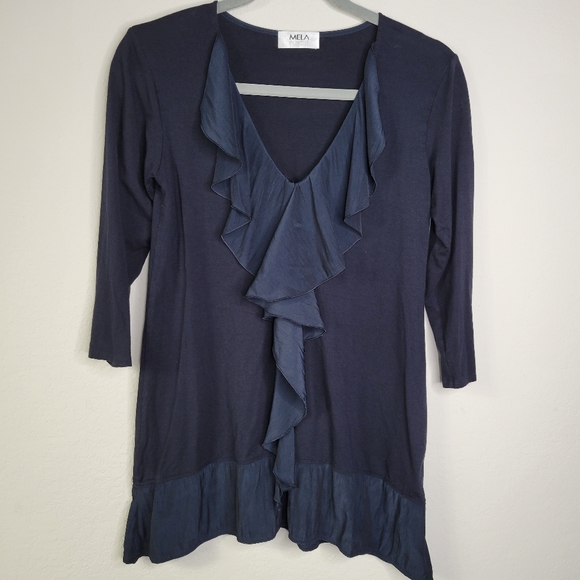 MELA PURDIE TOP/Blouse with ruffled bottom and 3/4 sleeves - Picture 2 of 7